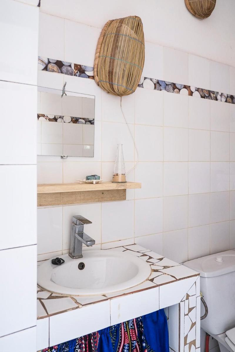 Keur Dofie Bed & Breakfast Тубаб Диалау Екстериор снимка