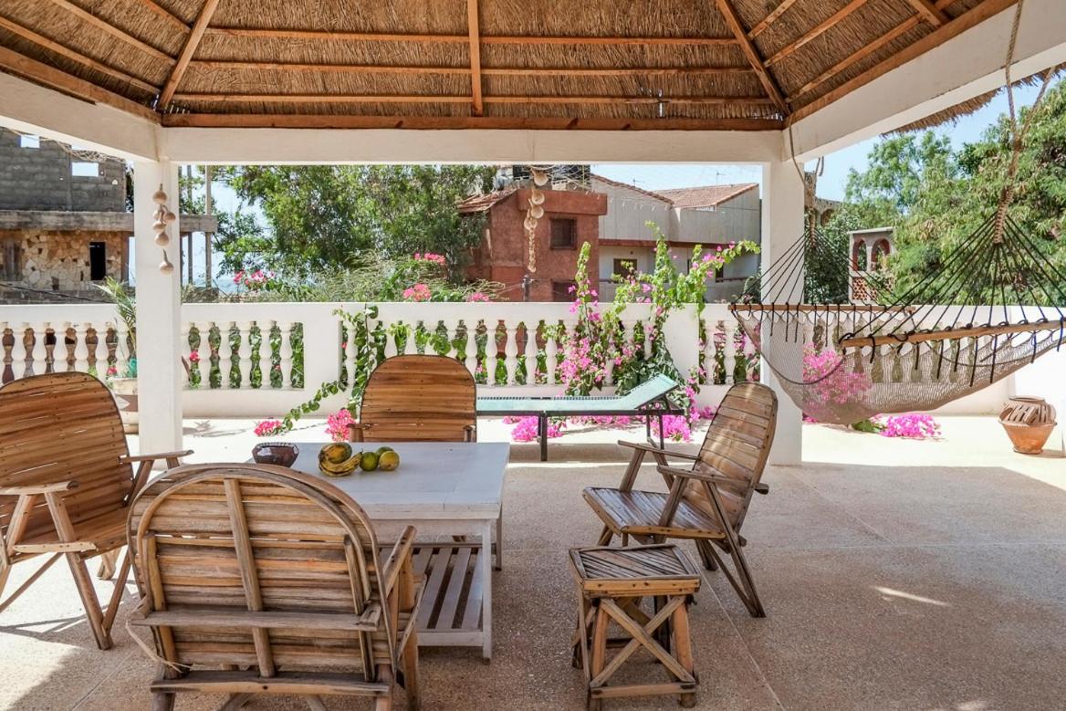 Keur Dofie Bed & Breakfast Тубаб Диалау Екстериор снимка