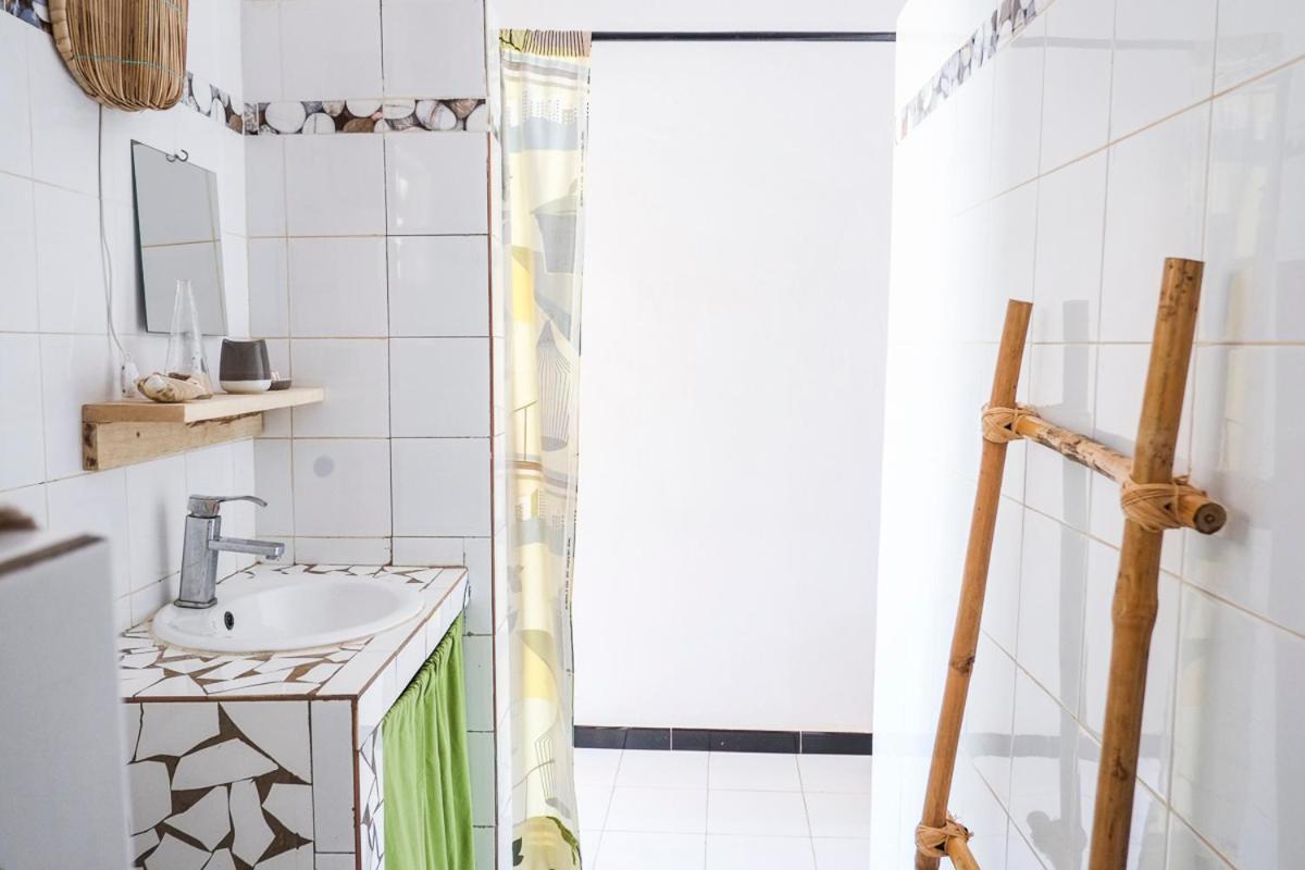 Keur Dofie Bed & Breakfast Тубаб Диалау Екстериор снимка